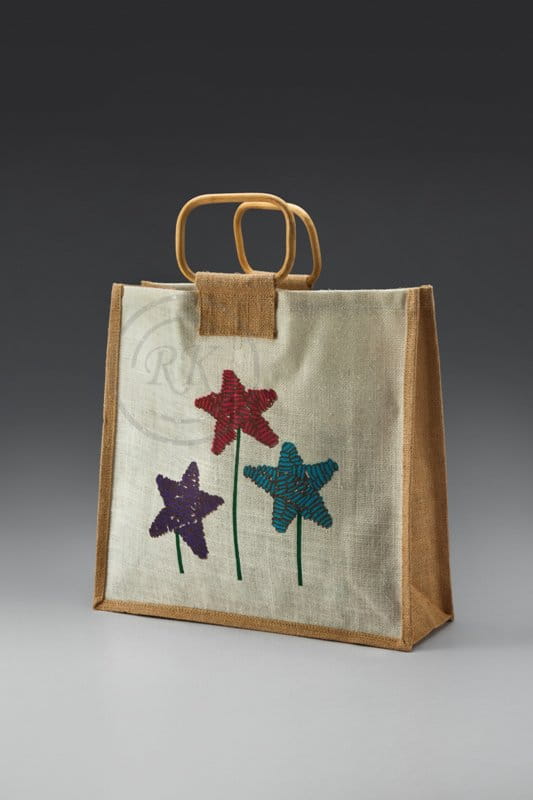 jute shopping bag with cane handle